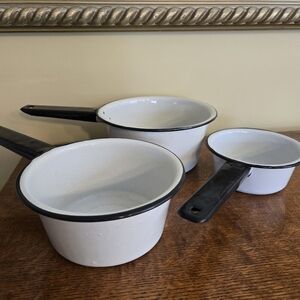 Vintage Porcelain Enamel Sauce Pans Set Of 3 White Black Trim graniteware pot.